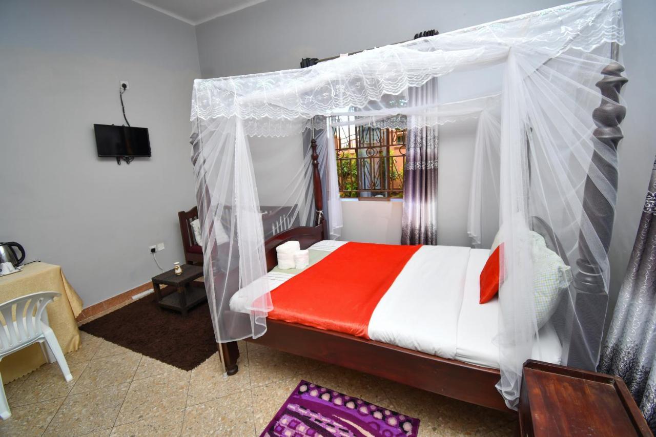 Jinja Grand Hotel Exterior photo